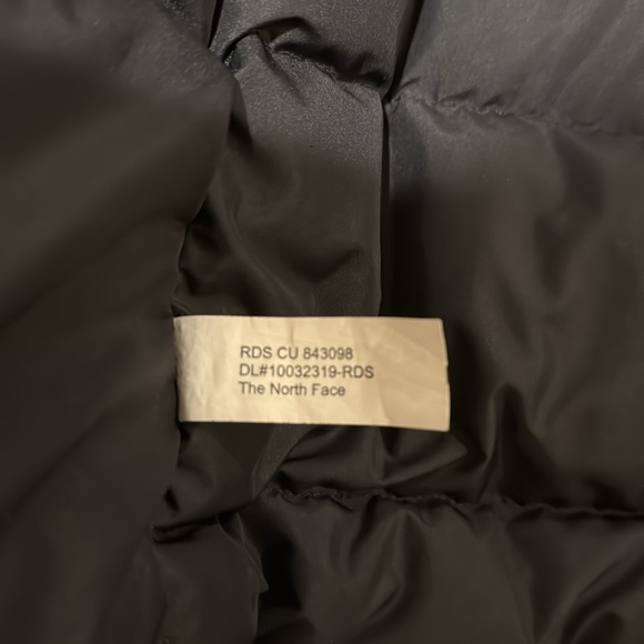 Women’s North Face Parka - Small - Picture 10 of 14